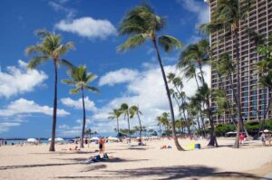 best quiet beaches in Oahu